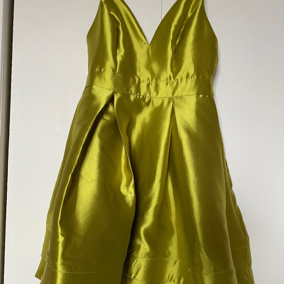 Flared formal dress - Picture 1 of 1